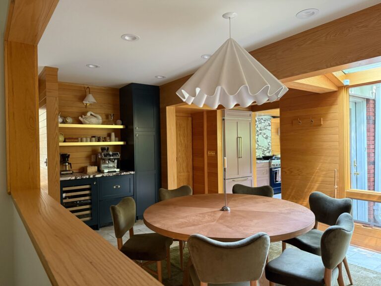 Why a Round Dining Table and Pops of Green Were Exactly What Our Kitchen Needed | Wit & Delight